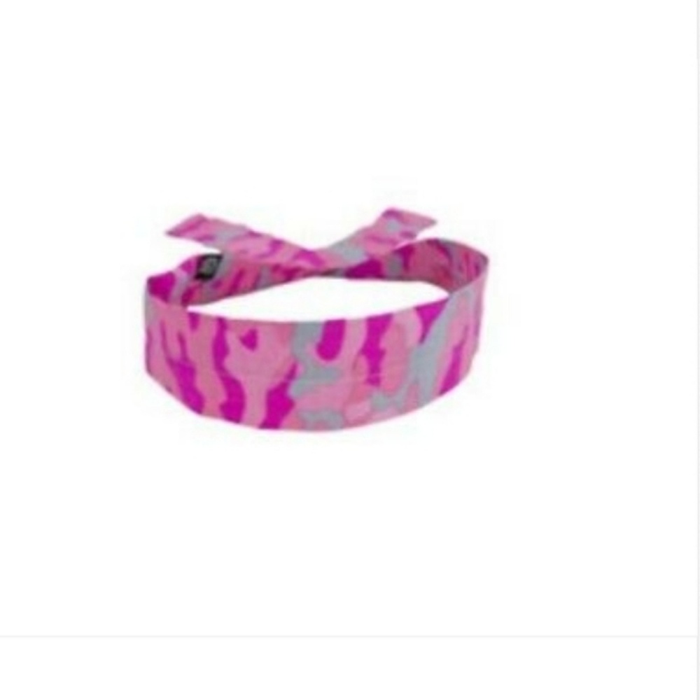 Pink Paisley Cooldanna cooling towel.